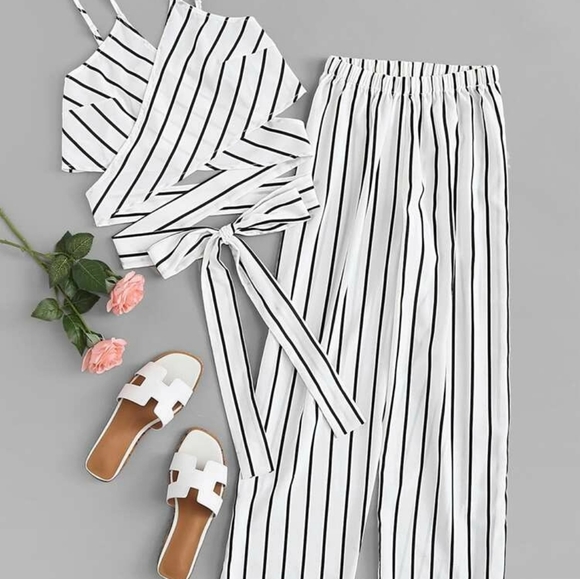 SHEIN Tops - NWOT SHEIN Striped 2-Piece Crop Cami Set
